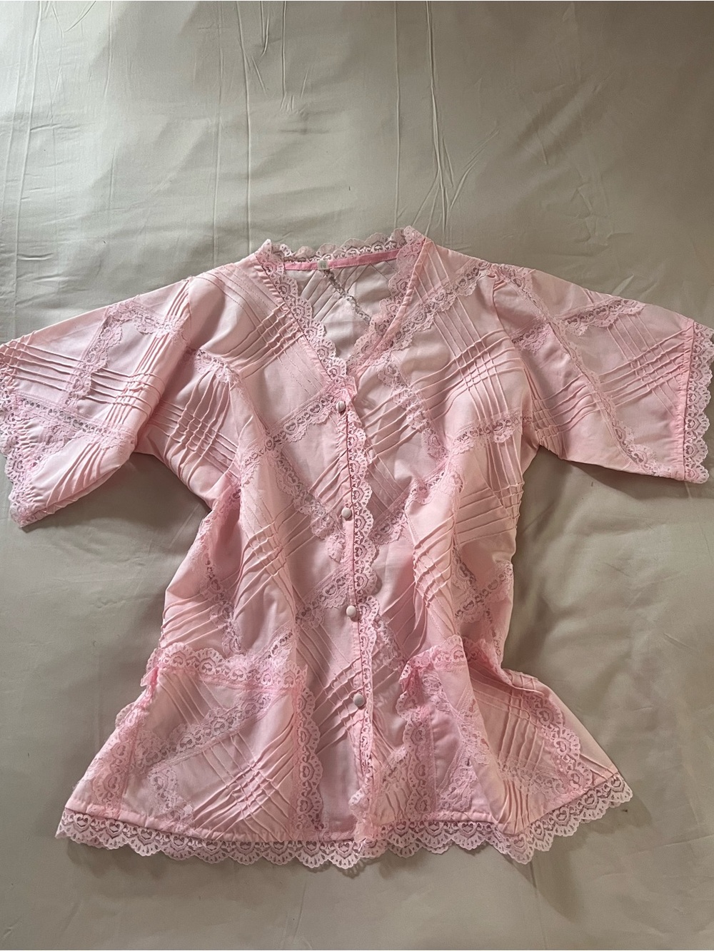 Vintage Cottagecore Pink Lace Pintuck Button-Front Blouse Top Kimono